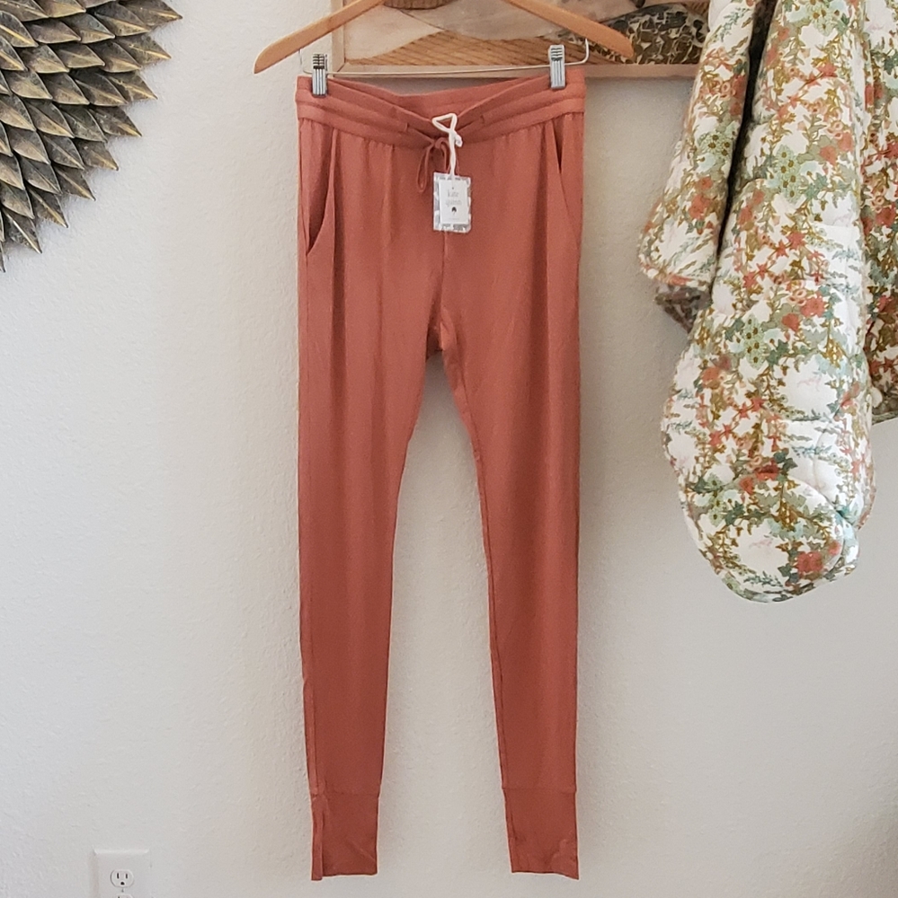 Kate Quinn Womens Jogger XS Long